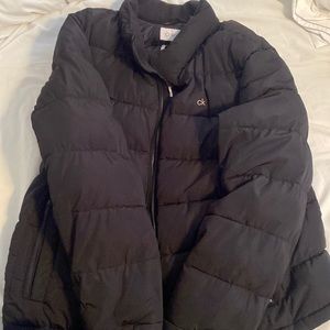 I’m selling a black Calvin Klein winter jacket it’s very comfortable